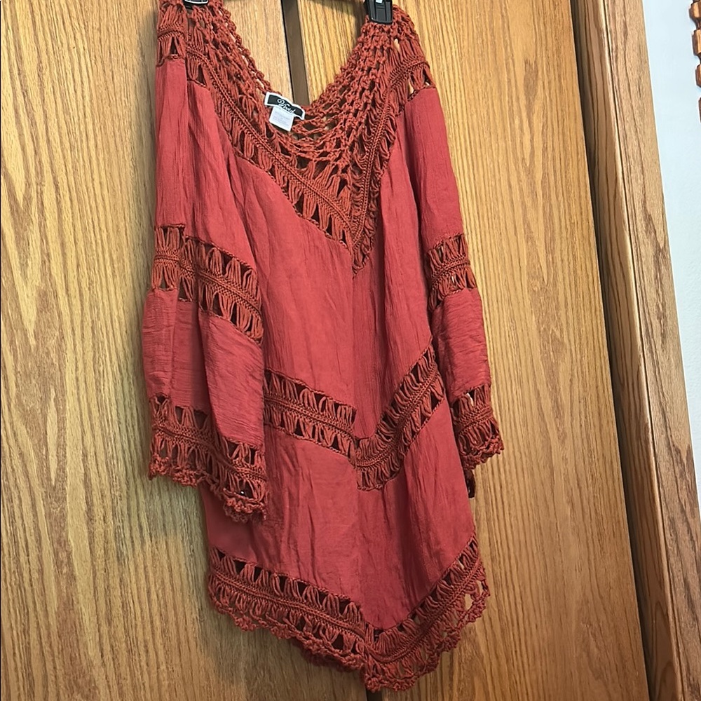 Women's Crochet Trim Tunic Top - Rust